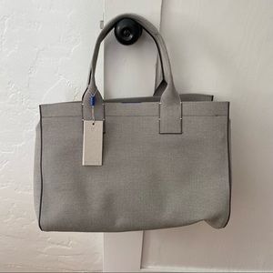 Rothy’s bag | The Overnighter in Stone Grey